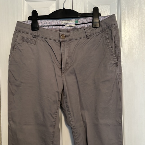 Esprit - Comfy summer Chino - Organic; size 6 - Picture 2 of 6